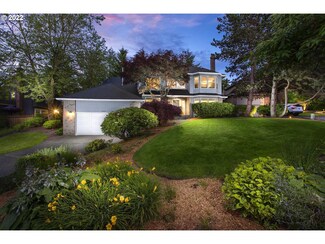 2828 SW Vesta St, Portland, OR 97219