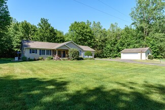24474 2nd Ave, Otsego, MI 49078