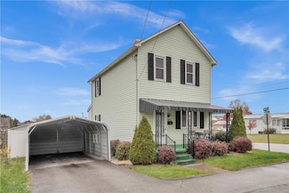 2101 Walnut Dr, Latrobe, PA 15650