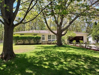15043 Coleman Ave, Grand Haven, MI 49417