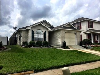 4116 Lac Saint Pierre Dr, Harvey, LA 70058