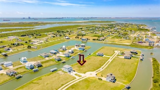 1912 Laguna Harbor Estate Blvd, Bolivar Peninsula, TX 77650