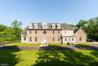 56 Rainbow Hill Rd, Flemington, NJ 08822