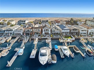 1212 E Balboa Blvd, Newport Beach, CA 92661