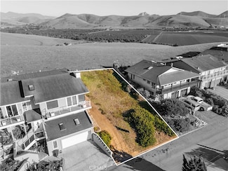 2350 Nutmeg Ave, Morro Bay, CA 93442