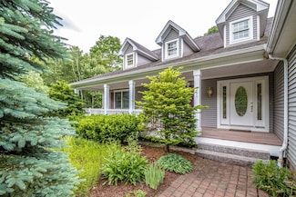 231 Grandview Rd, Conway, NH 03818