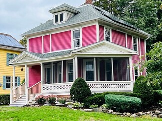 18 Hampden St, Northampton, MA 01060