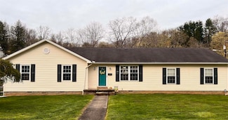 115 Valley St, Salem, WV 26426