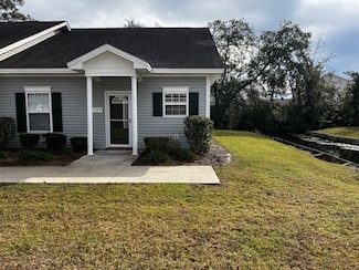 324 Moss Creek Ln, Brunswick, GA 31520