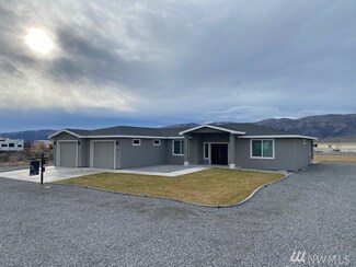 208 Davidson Blvd SW, Mattawa, WA 99349