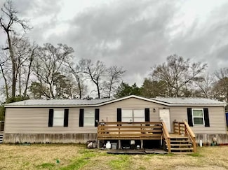 6686 Waukegan Rd, Conroe, TX 77306