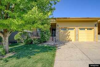 5758 N 157th St, Omaha, NE 68116