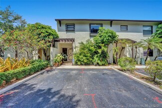 3812 SW 68th Way Unit 13, Miramar, FL 33023