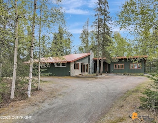 7956 Seclusion Dr, Anchorage, AK 99504