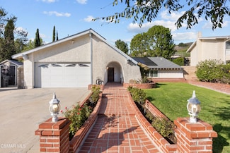 2149 Stoneman St, Simi Valley, CA 93065