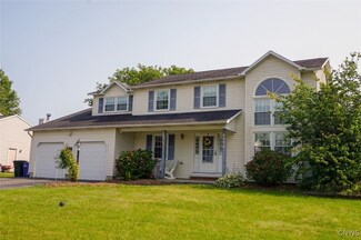 4224 Streamwood Dr, Liverpool, NY 13090