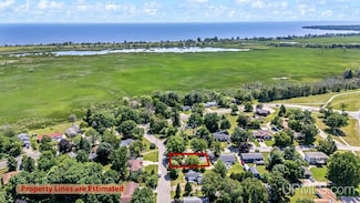 2204 26th Ave S, Escanaba, MI 49829