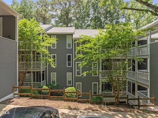 4631 Timbermill Ct Unit 203, Raleigh, NC 27612