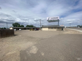 1851 NW 9th St, Ontario, OR 97914