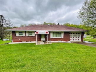 90 Dague Ln, Washington, PA 15301