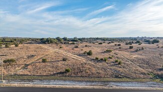 172 Gilmore Ct, Lipan, TX 76462