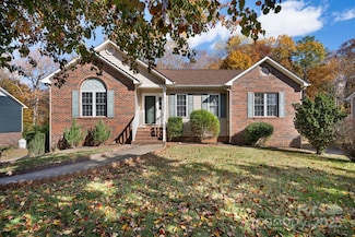 815 Catawba Valley Blvd SE, Hickory, NC 28602