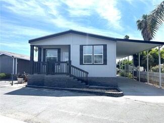 1925 E La Veta Ave Unit 77, Orange, CA 92866