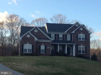 39374 Tomrose Ct, Mechanicsville, MD 20659