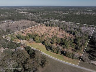 00 Moonshadow Ln, Sumrall, MS 39482