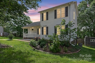 118 Wonderberry Ct, Boiling Springs, SC 29316