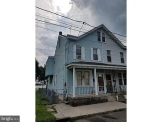 406 S Nicholas St, Saint Clair, PA 17970