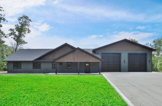 7577 Red Oak Rd, Nisswa, MN 56468