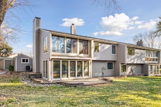 110312 Center Green Cir, Chaska, MN 55318