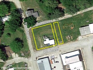 107 4th St, Wheeling, MO 64688
