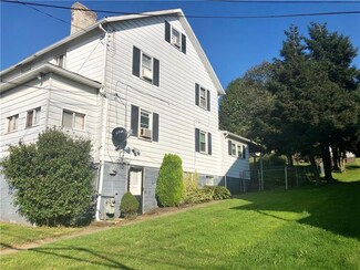 6 N Pine St, Ellsworth, PA 15331