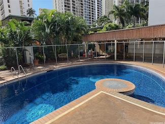 235 Liliuokalani Ave Unit 138, Honolulu, HI 96815