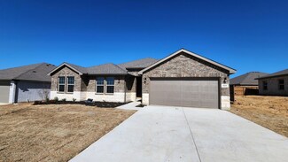 525 Jolie Ct, Joshua, TX 76058