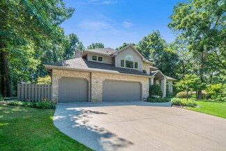6343 Breezy Point Ln, Kalamazoo, MI 49009