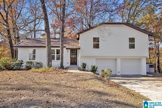 656 16th Terrace NW, Center Point, AL 35215