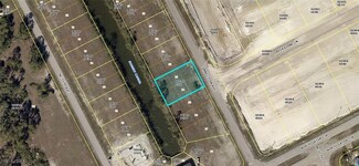 4214 Connection Ave, Cape Coral, FL 33909