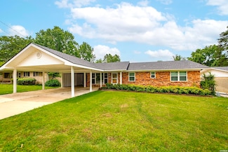 111 Camellia St, Hot Springs National Park, AR 71913