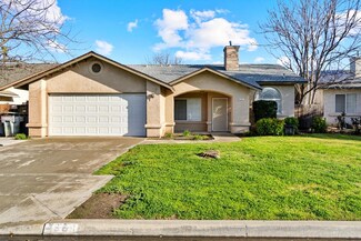 4981 E Grove Ave, Fresno, CA 93725