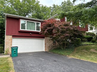 9901 Cypress Cir, Mentor, OH 44060
