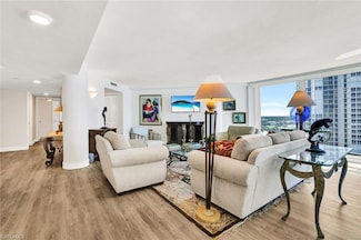 4041 Gulf Shore Blvd N Unit 1002, Naples, FL 34103