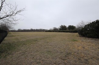 1012 Lighthouse Ct, Cedar Hill, TX 75104