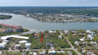 510 S Peninsula Ave, New Smyrna Beach, FL 32169