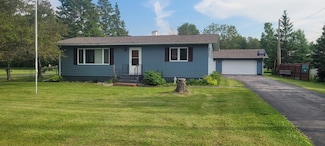 707 16th St E, International Falls, MN 56649