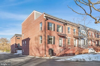 453 Altezza Dr NE, Washington, DC 20017