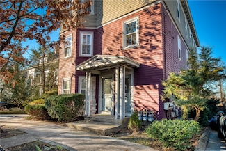 128 Congdon St Unit 2, Providence, RI 02906