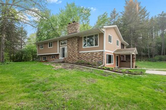 325 County Road 19, Mound, MN 55364